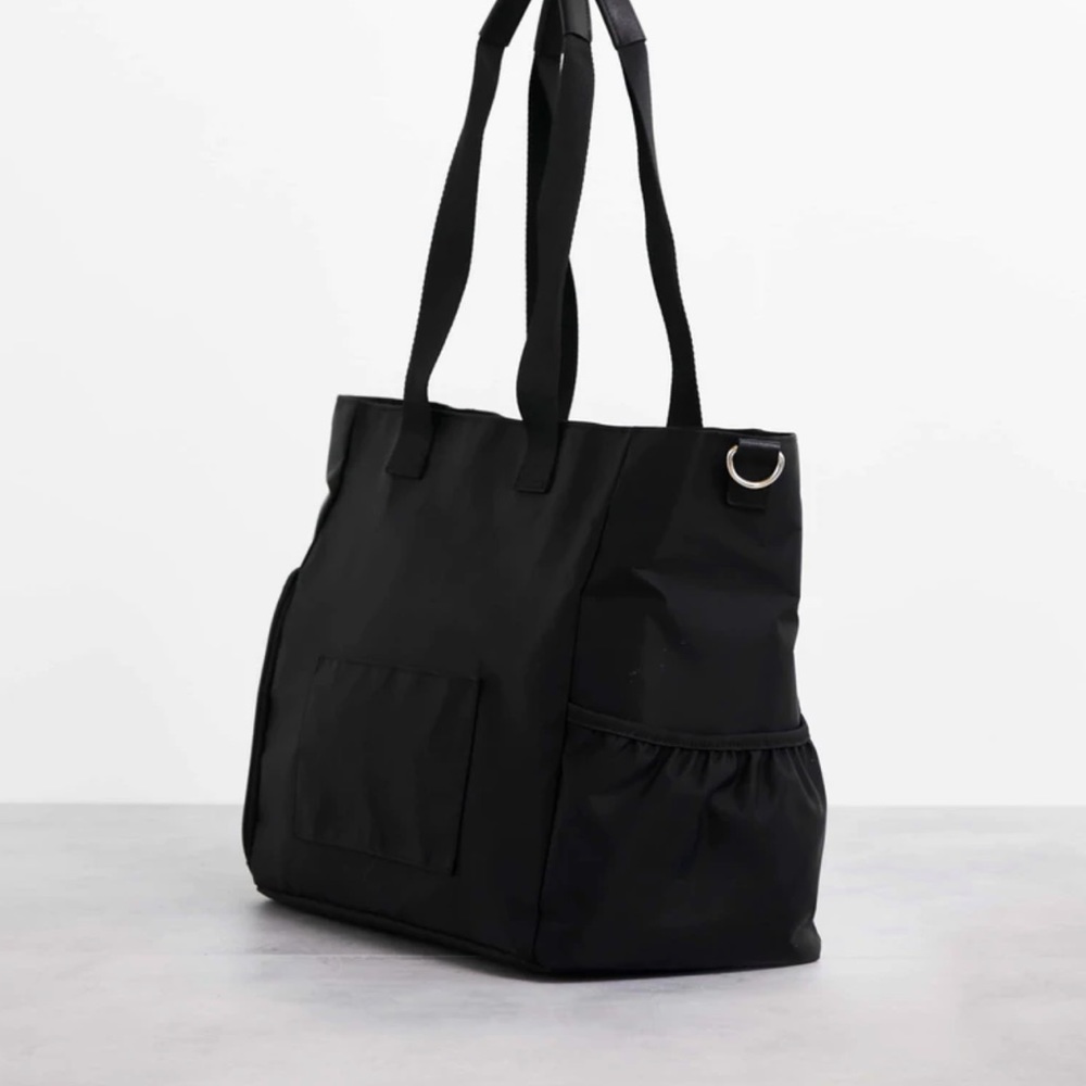 Beis: the pumping bag